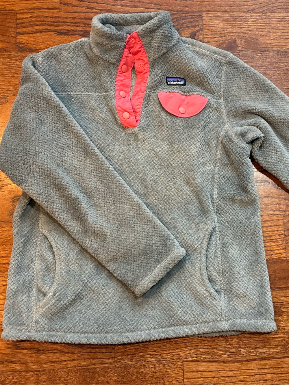 Patagonia Gray Fleece Pullover with Pink Snap Placket